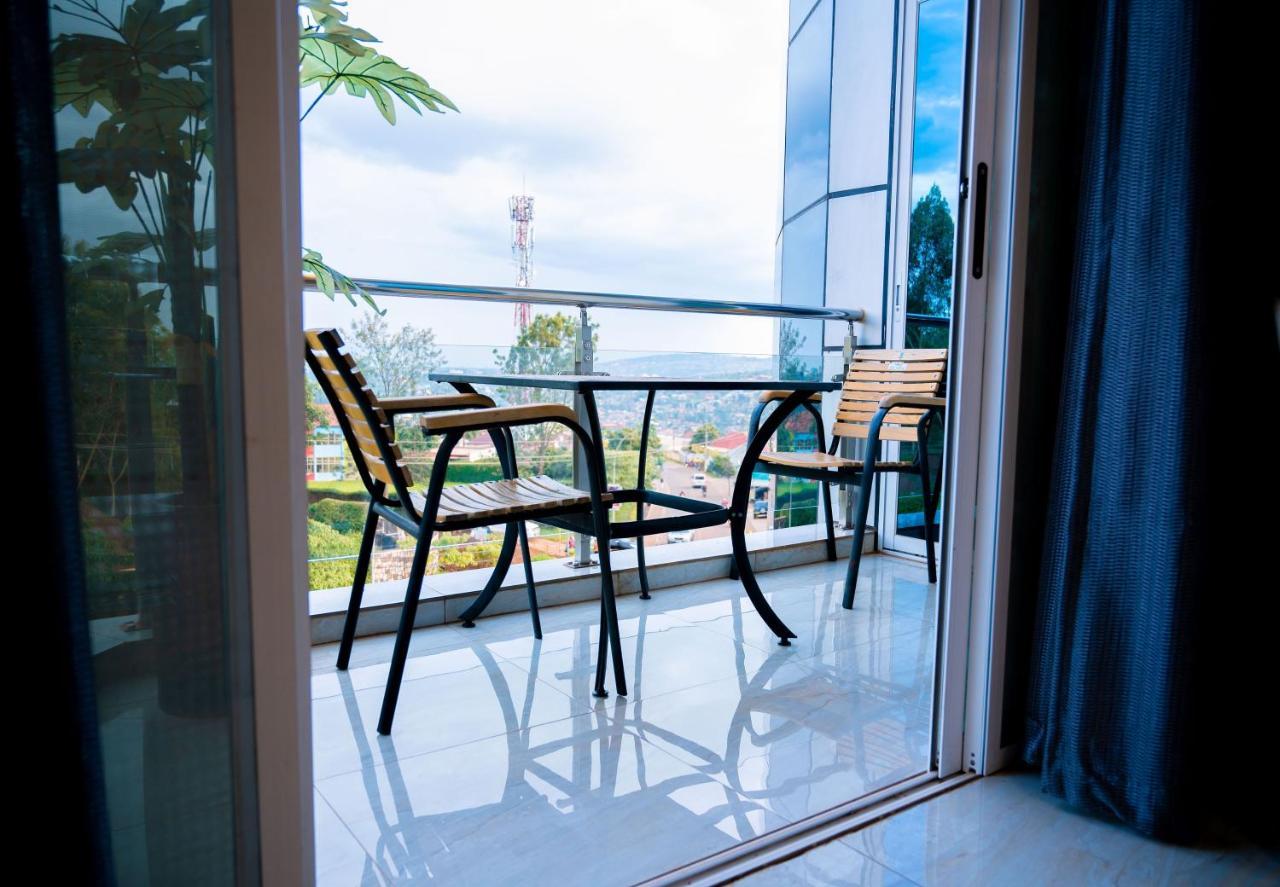 Madras Hotel And Apartments Kigali Kültér fotó